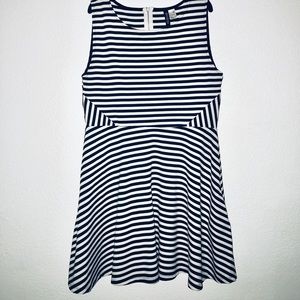Divided H & M sleeveless mini dress